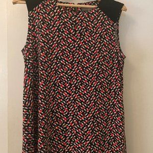 Sleeveless blouse, Vince Camuto, fun geometric pattern